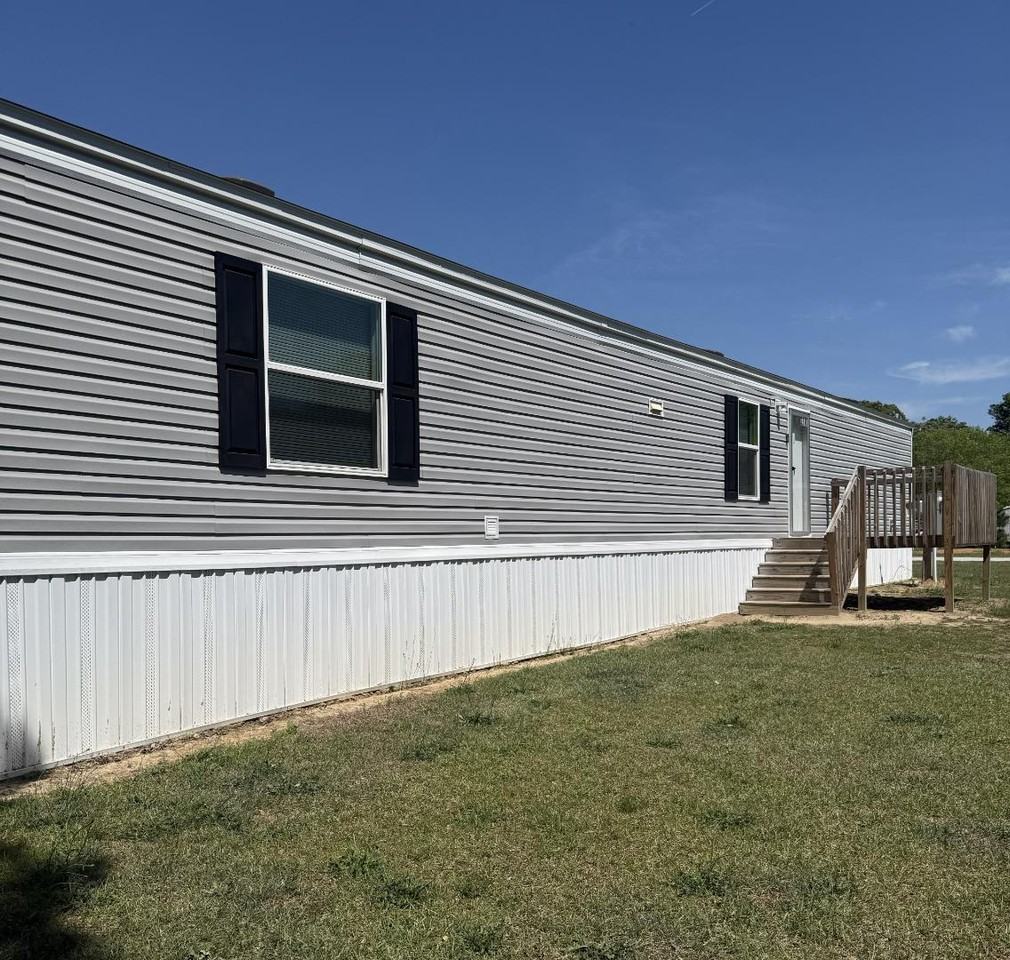 2318 Hardtop Ln - Photo 3 of 20