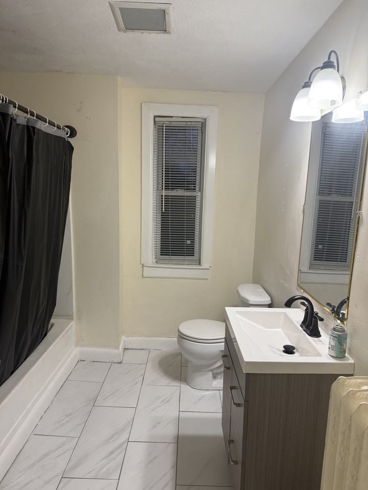 23 Echo Grove Avenue #3 - Photo 5 of 11