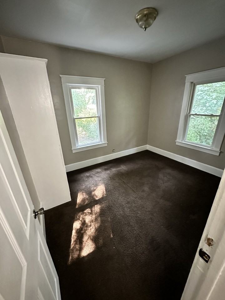 2114 High St #1 - Photo 5 of 8