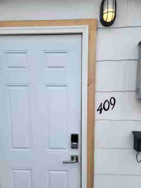 409 Soulsby St #A - Photo 5 of 5