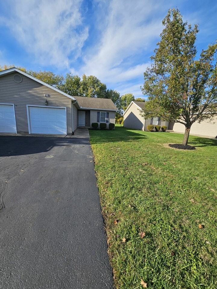 879 Lewis St #1 - Photo 2 of 12