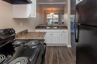 1717 E Birch St - Photo 1 of 1