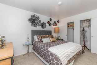 8200 N Laurelglen Blvd - Photo 1 of 1