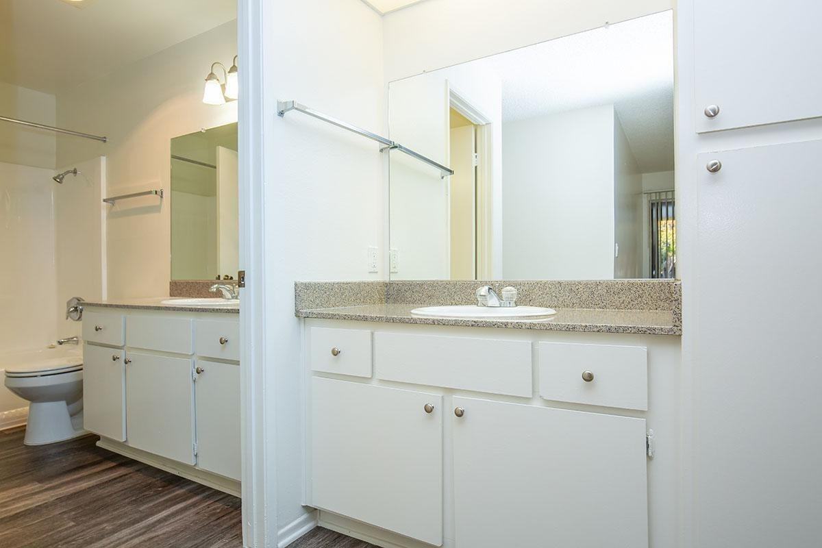 1265 N Chrisden St - Photo 3 of 28