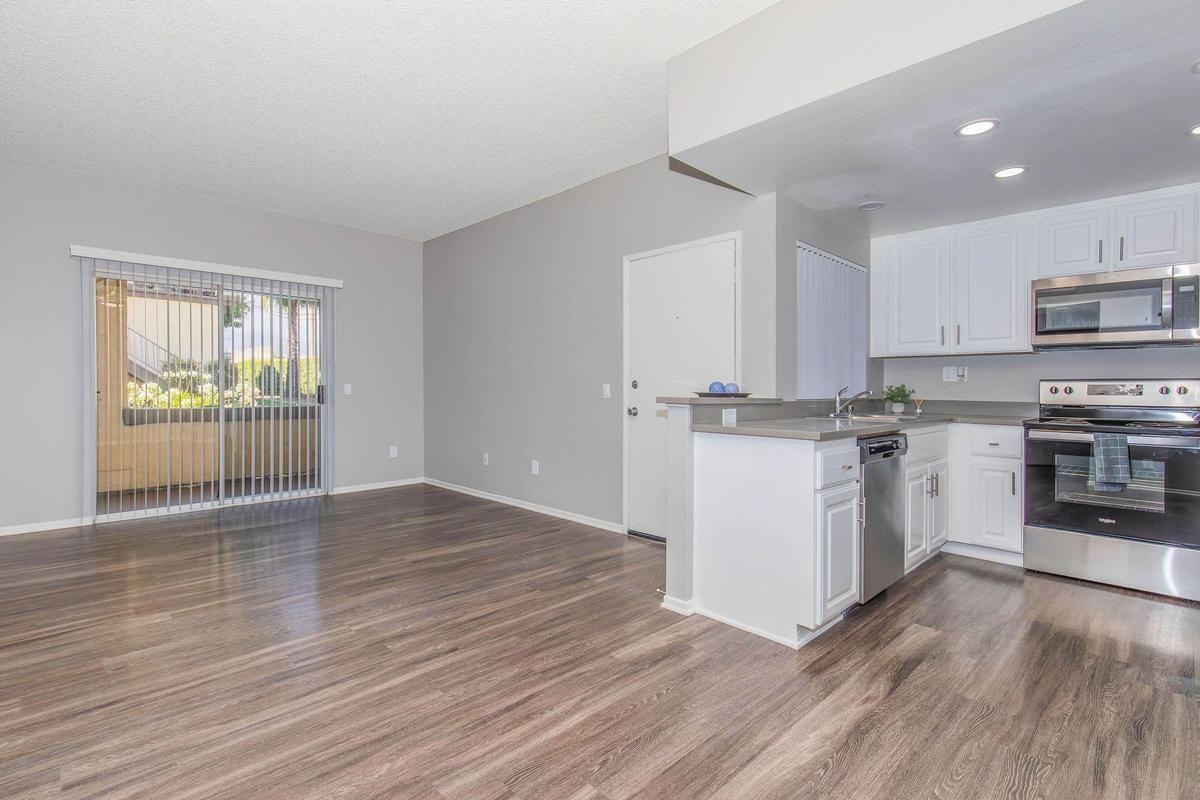 21042 E Arrow Hwy - Photo 6 of 18