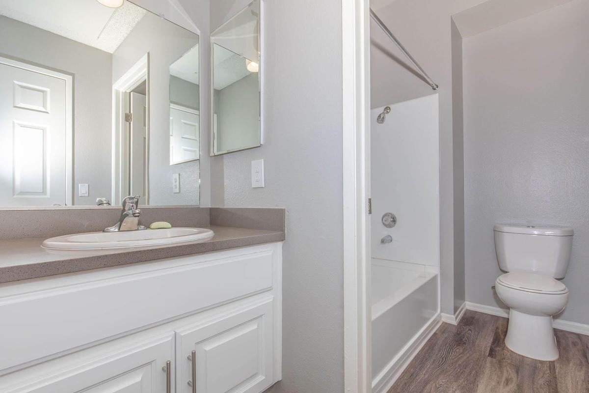 21042 E Arrow Hwy - Photo 6 of 38