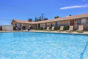 featured image of 15252 Seneca Rd