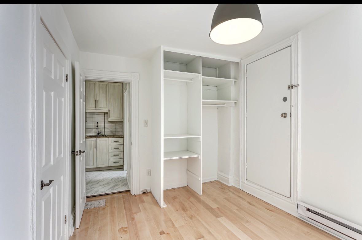 299 Pacific Ave - Photo 6 of 14