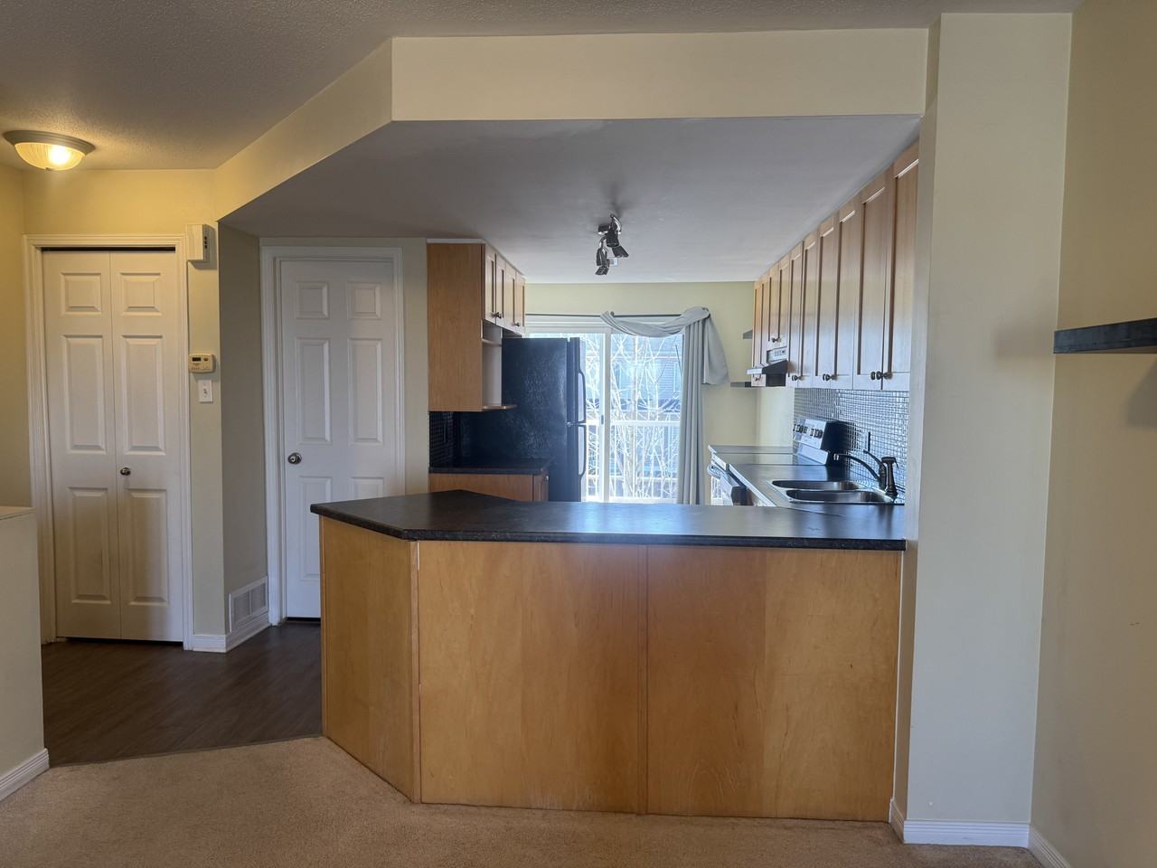 136 Chapman Mills Drive - Photo 2 of 20