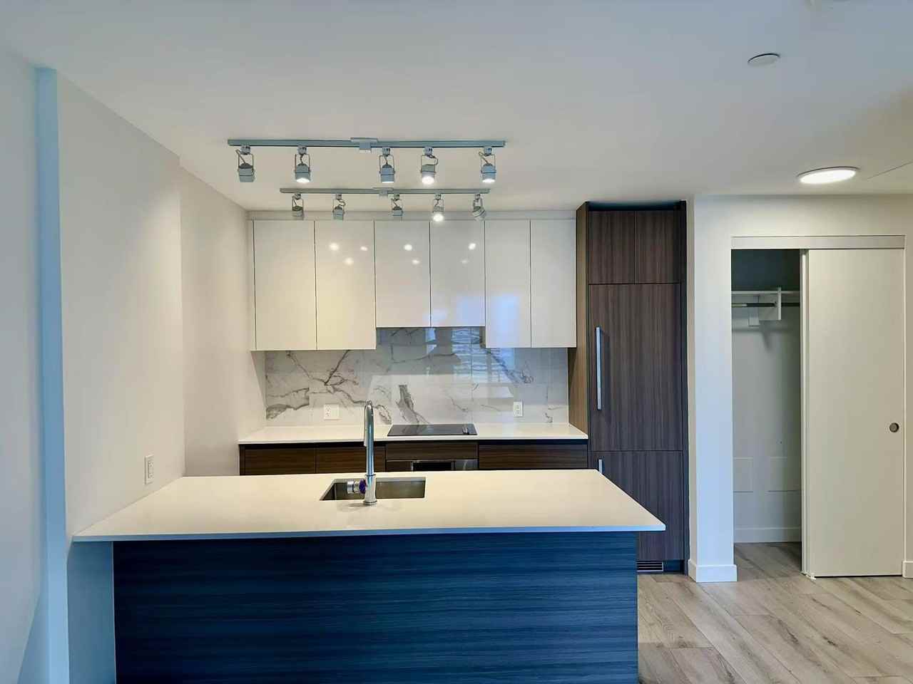 10626 City Parkway - Photo 2 of 27