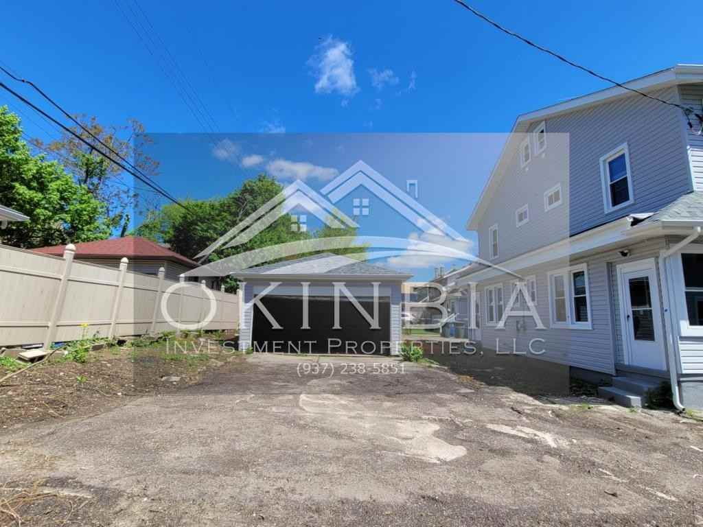 1743 Radcliff Rd - Photo 5 of 24