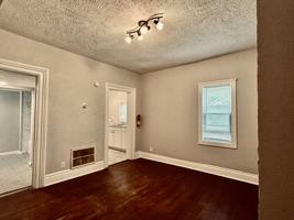 featured image of 305 1st St