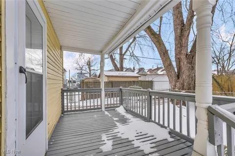 3124 W 11th Pl - Photo 4 of 17