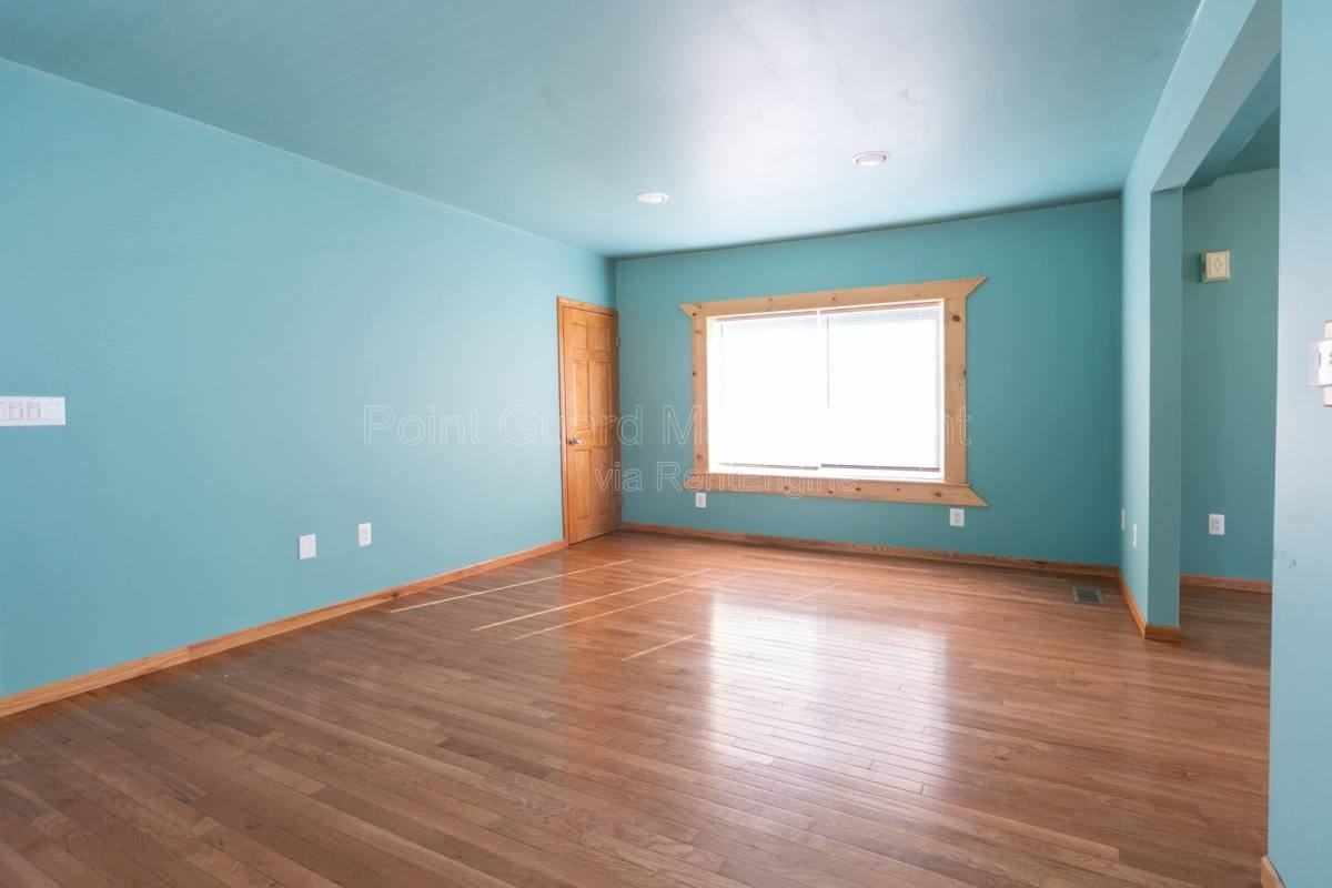 421 N Emporia Ave #421A - Photo 5 of 10