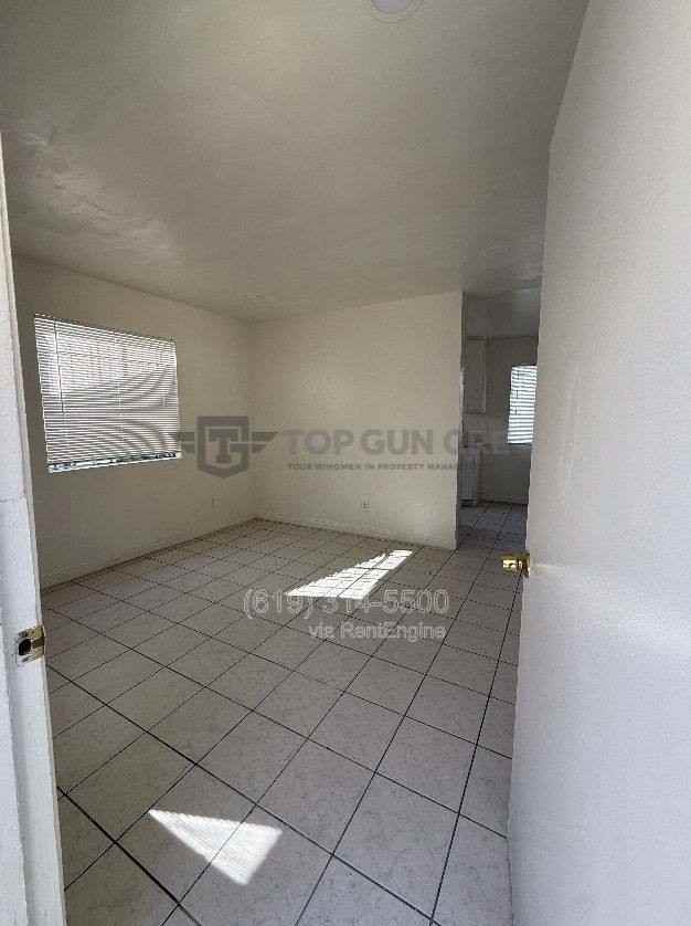 3871 Marlborough Ave - Photo 2 of 10