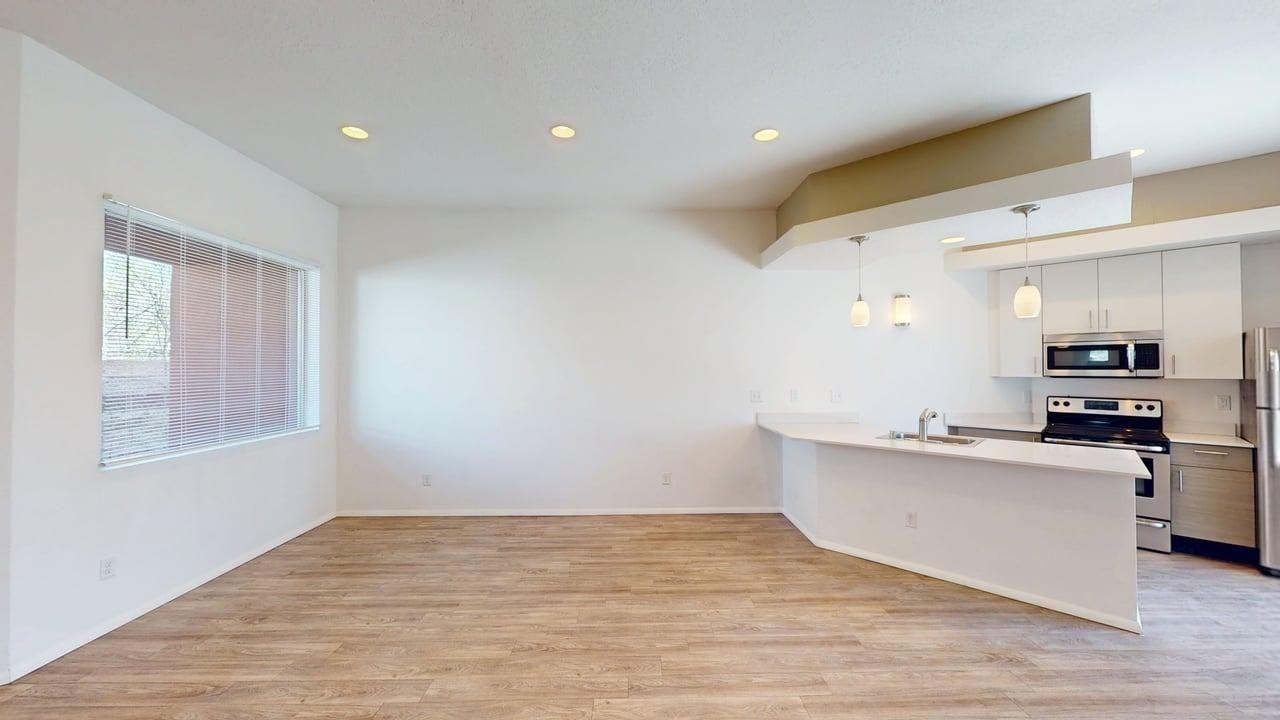 324 Vassar Dr Se #B - Photo 7 of 50
