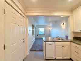 featured image of 4318 Se Milwaukie Ave #3