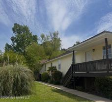 1114 Washington Ave - Photo 1 of 1