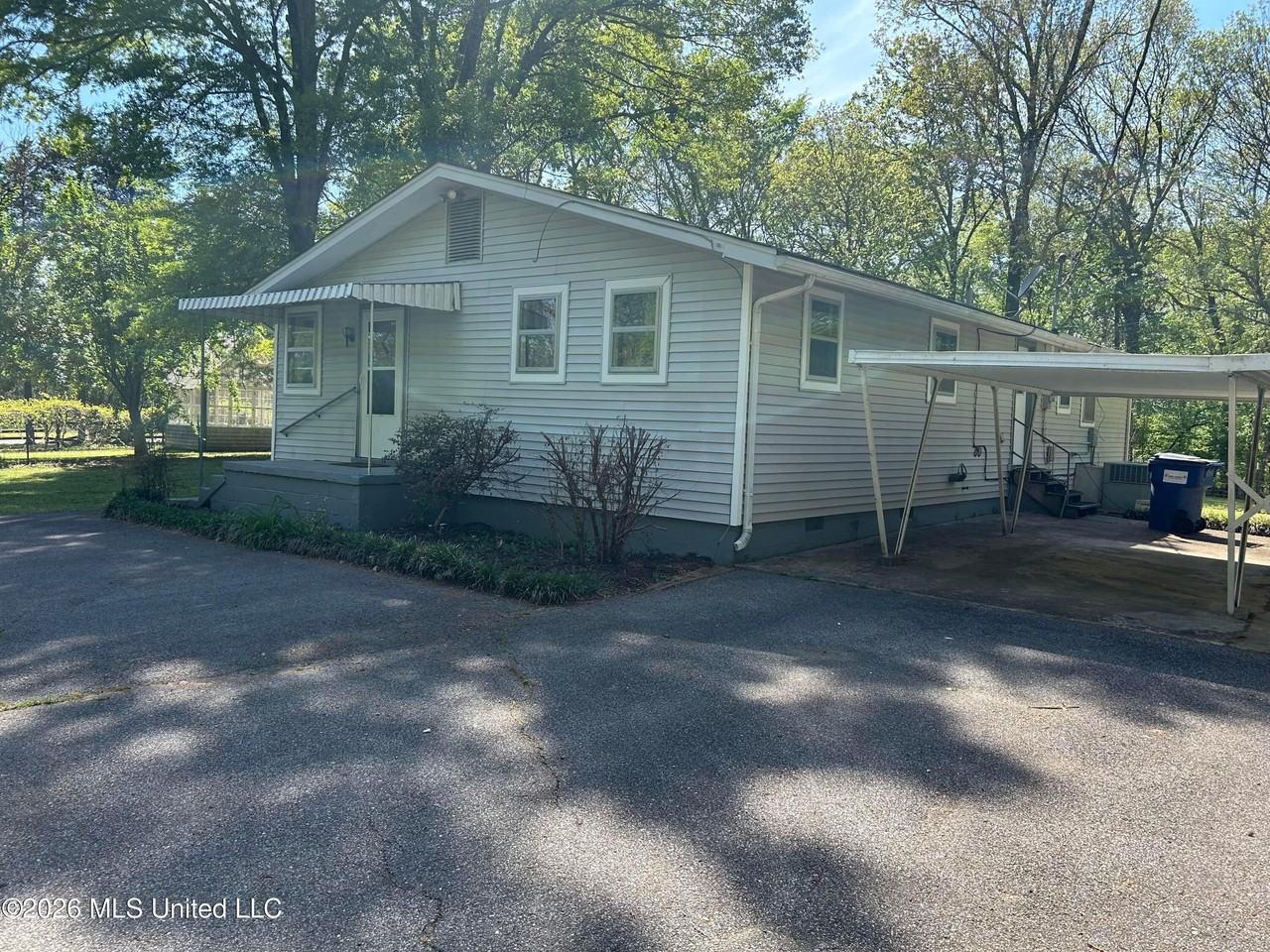 3464 S Red Banks Rd - Photo 2 of 27