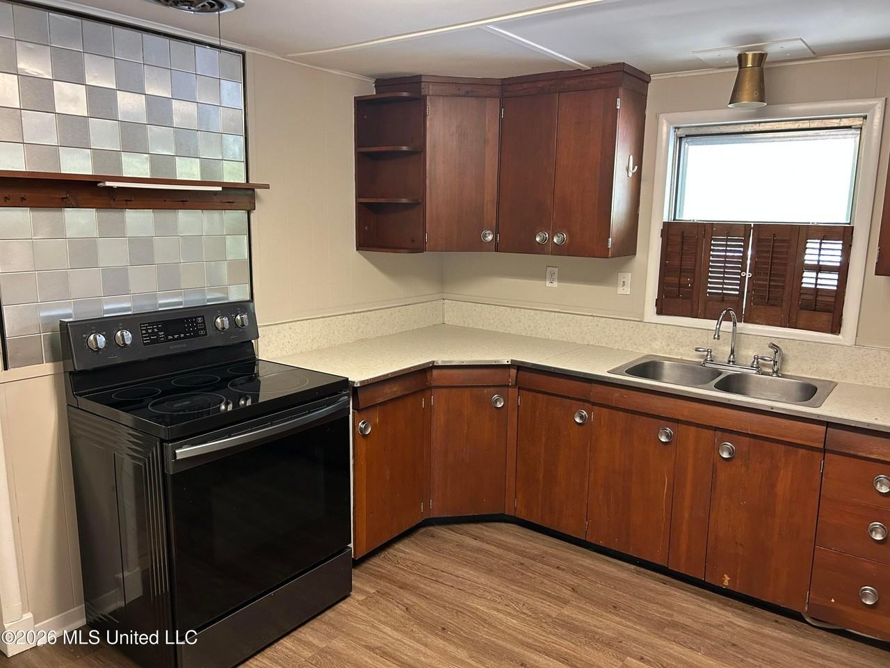 3464 S Red Banks Rd - Photo 3 of 27