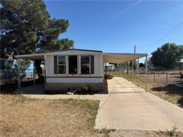 featured image of 2840 E Leroy Ave