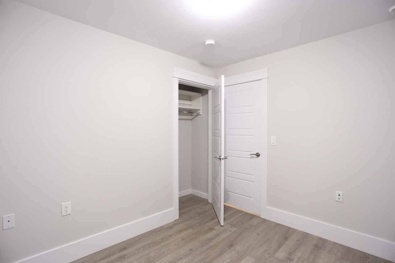 840 Kensington Avenue - Photo 7 of 10