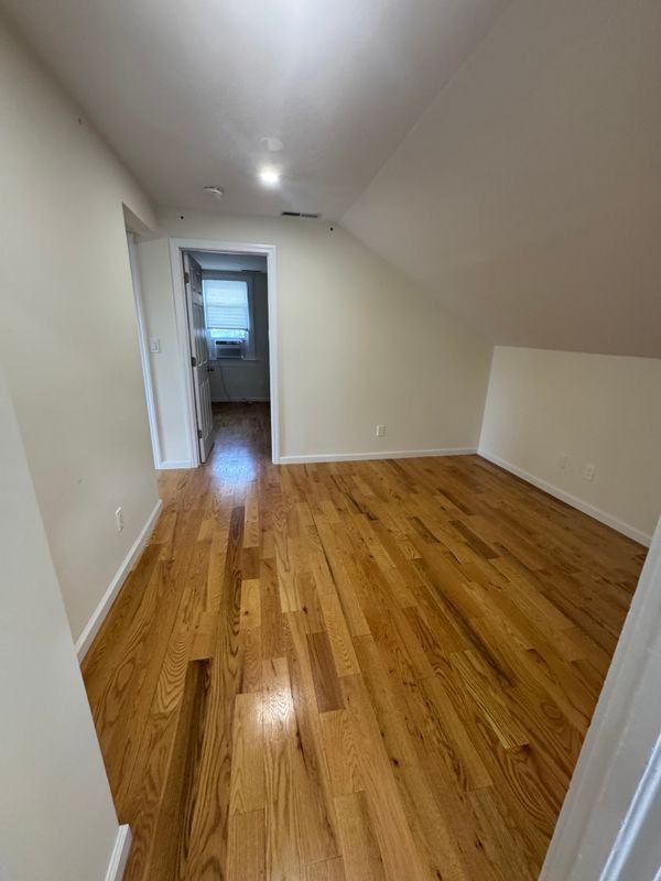 510 W Main St - Photo 2 of 9
