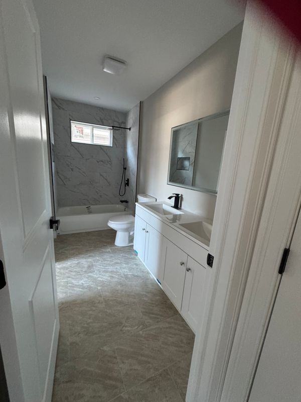 279 Harriet St - Photo 3 of 9