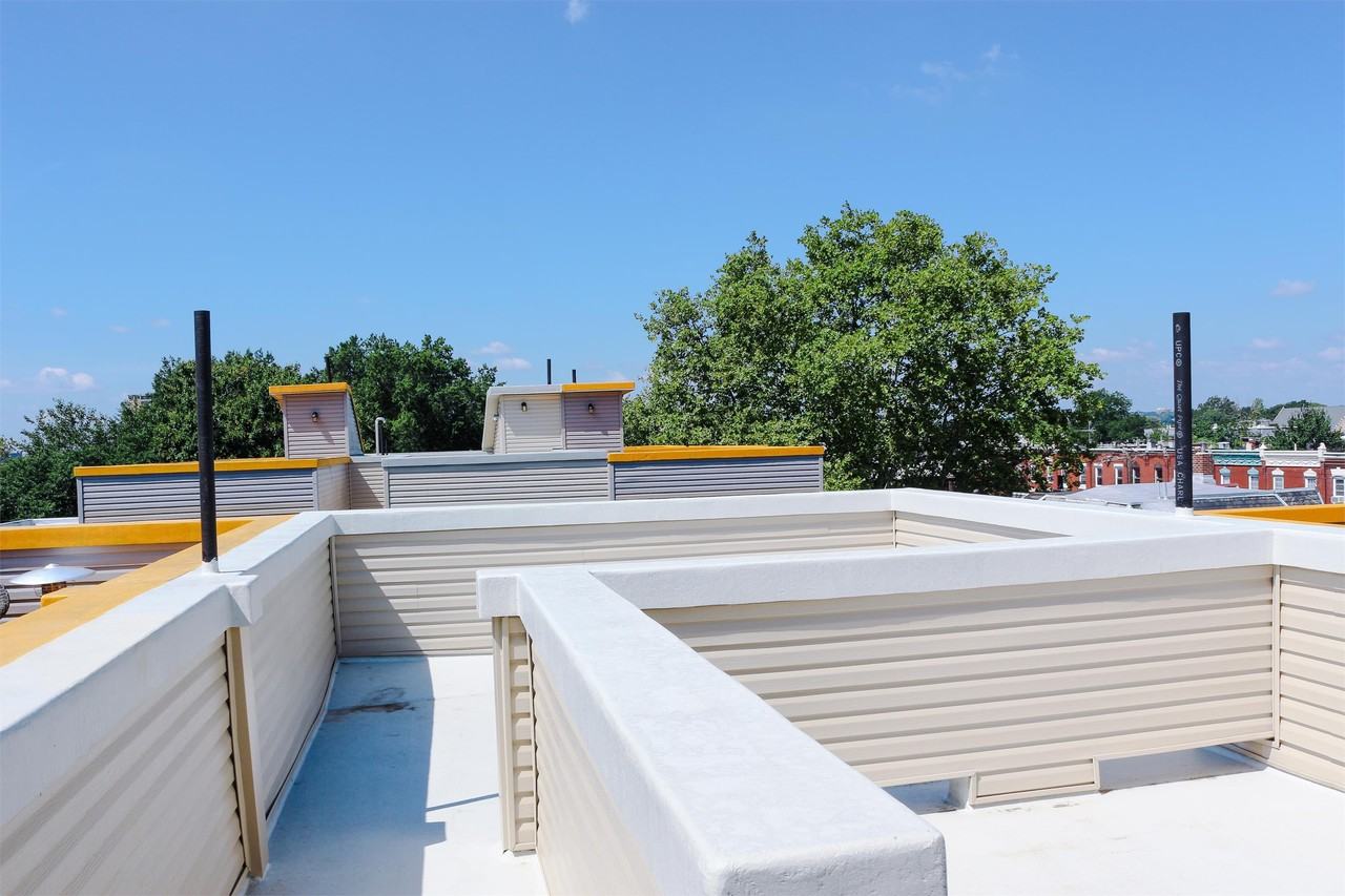 424 N 40th St #2 - Photo 2 of 14