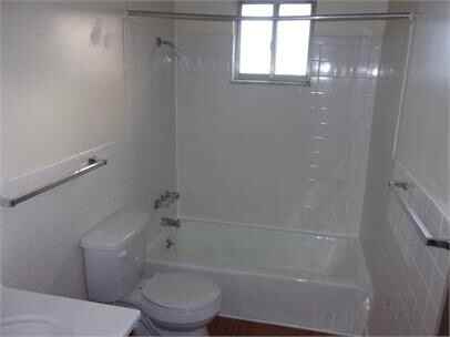 465 Brentwood Ave #B465 - Photo 6 of 14