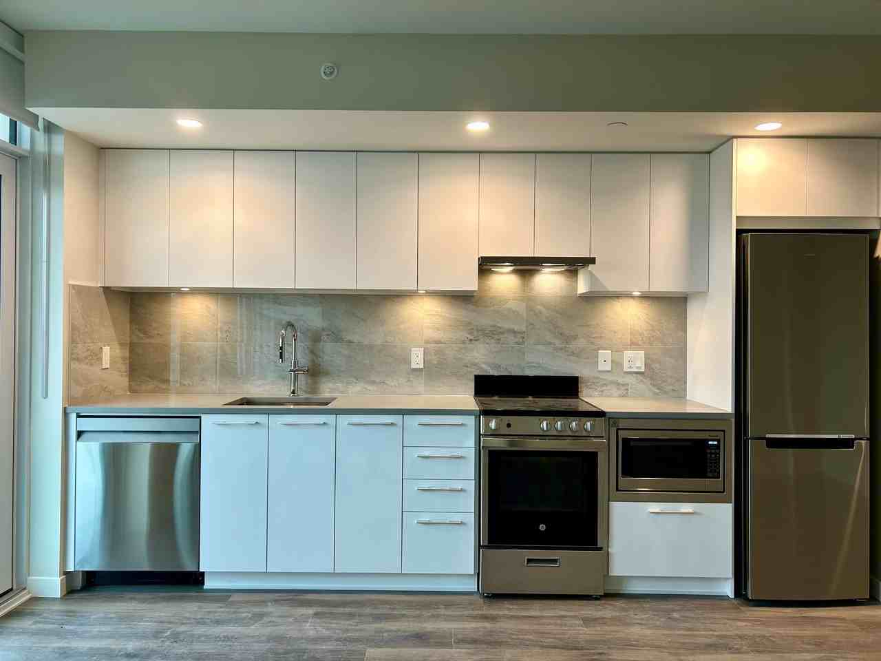 Spencer House - Photo 2 of 17