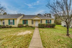 featured image of 1015 Sable Dr #B