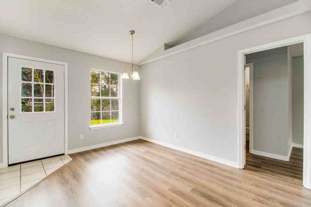 1015 Sable Dr #B - Photo 7 of 26