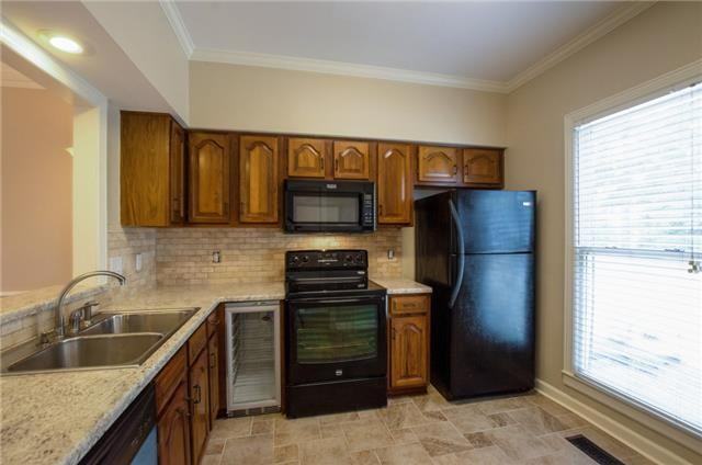 609 Boyd Mill Ave #1 - Photo 4 of 21