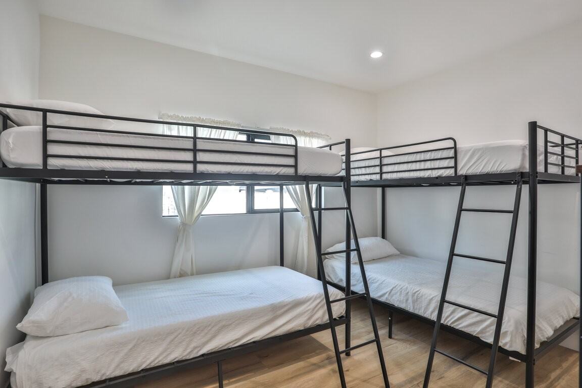 111 E 67th Way - Photo 2 of 12