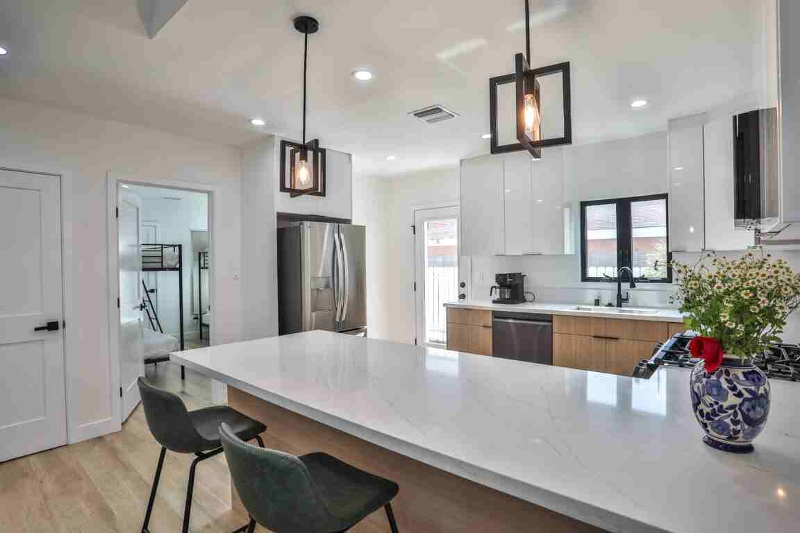 111 E 67th Way - Photo 6 of 10