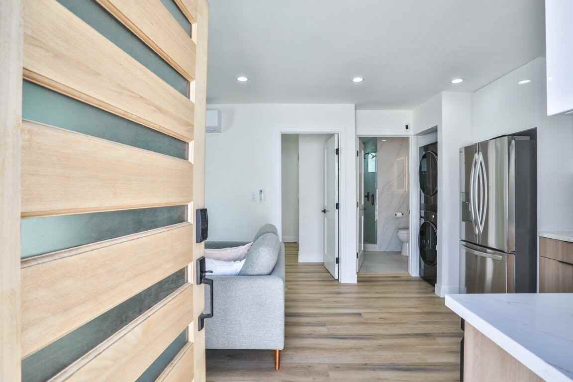 111 1/2 E 67th Way - Photo 2 of 10