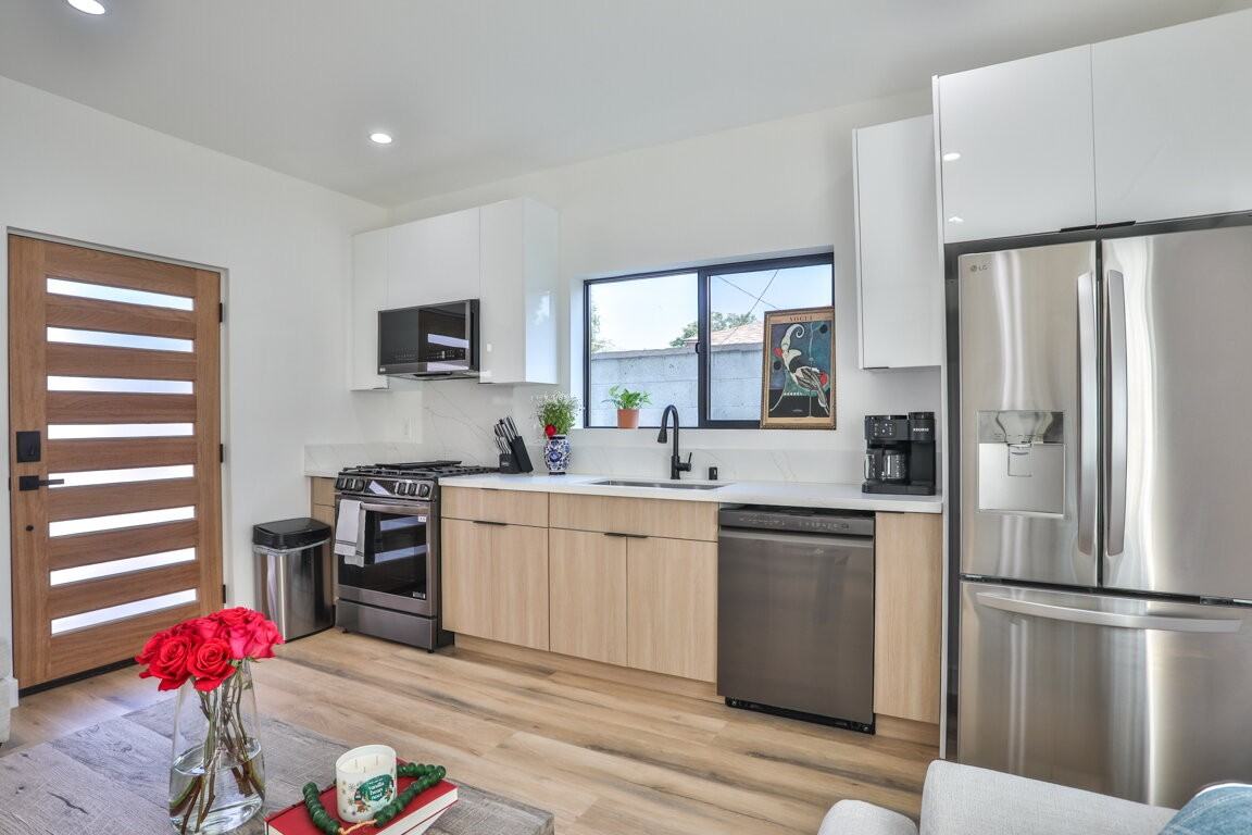 111A E 67th Way - Photo 5 of 13