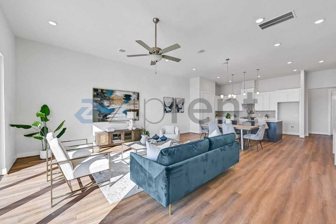 4413 Anthony Court Ln - Photo 2 of 42