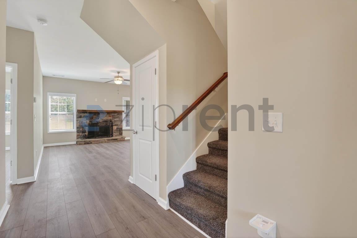 2066 Georgia - Photo 2 of 31