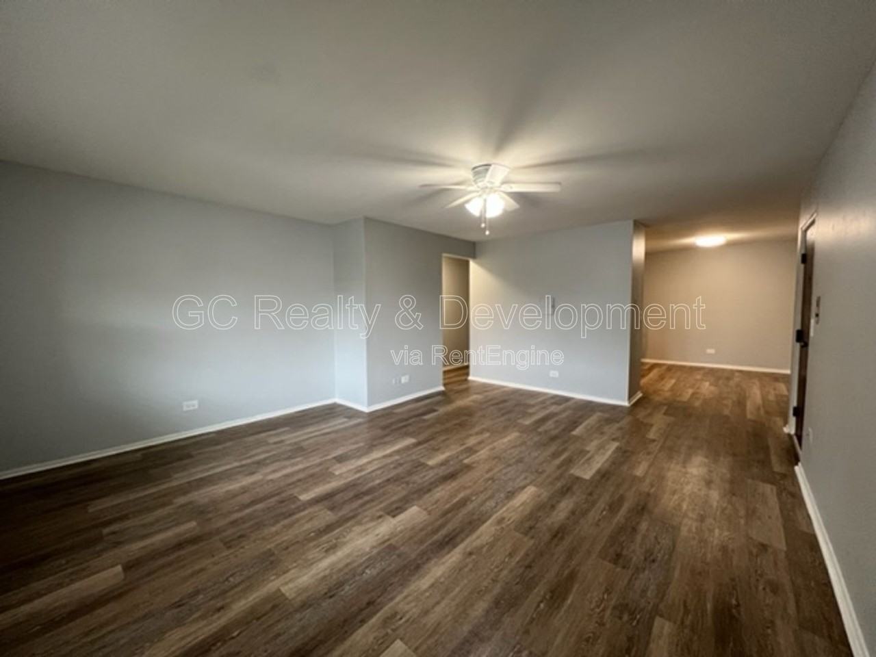 312 N Warwick Ave #1A - Photo 2 of 12