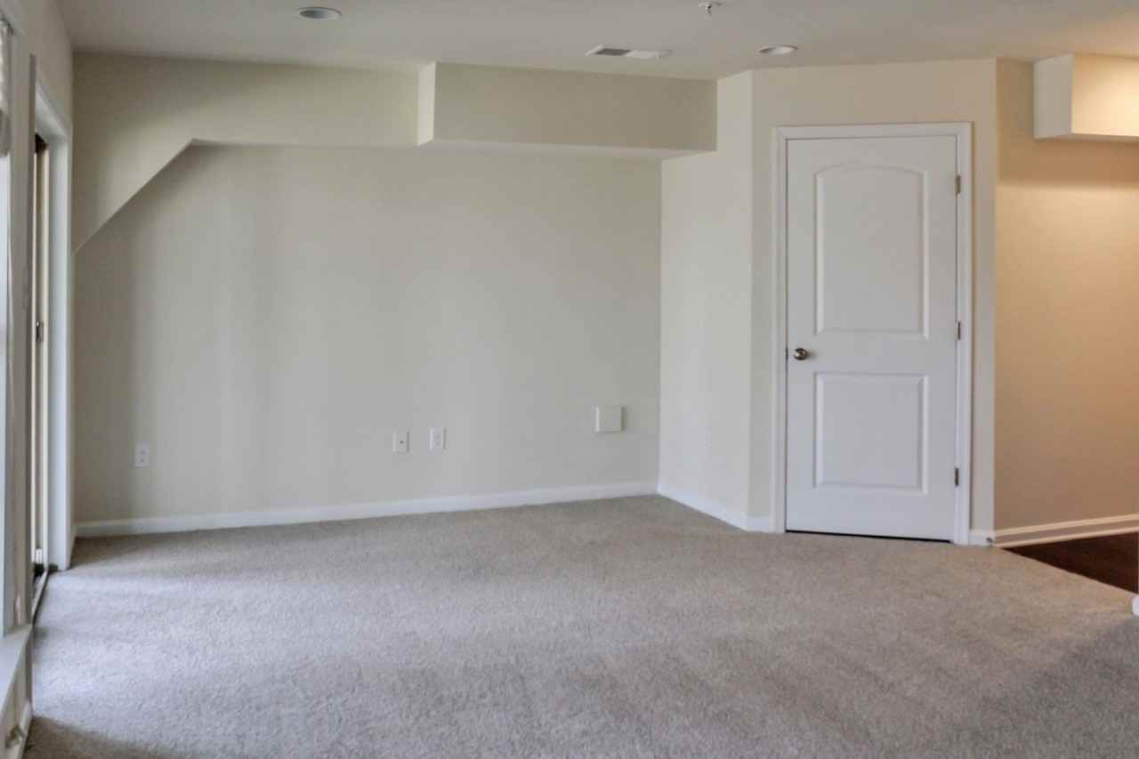 15200 Lady Lauren Ln - Photo 6 of 49