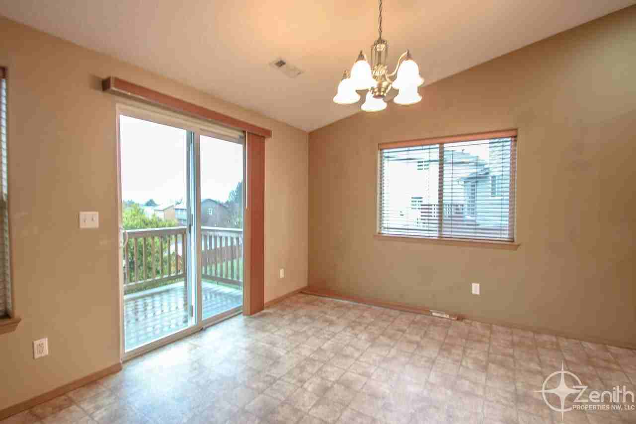 2712 Ne 164th Pl - Photo 4 of 14