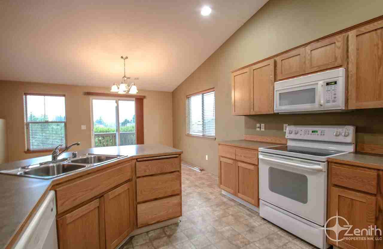 2712 Ne 164th Pl - Photo 6 of 14