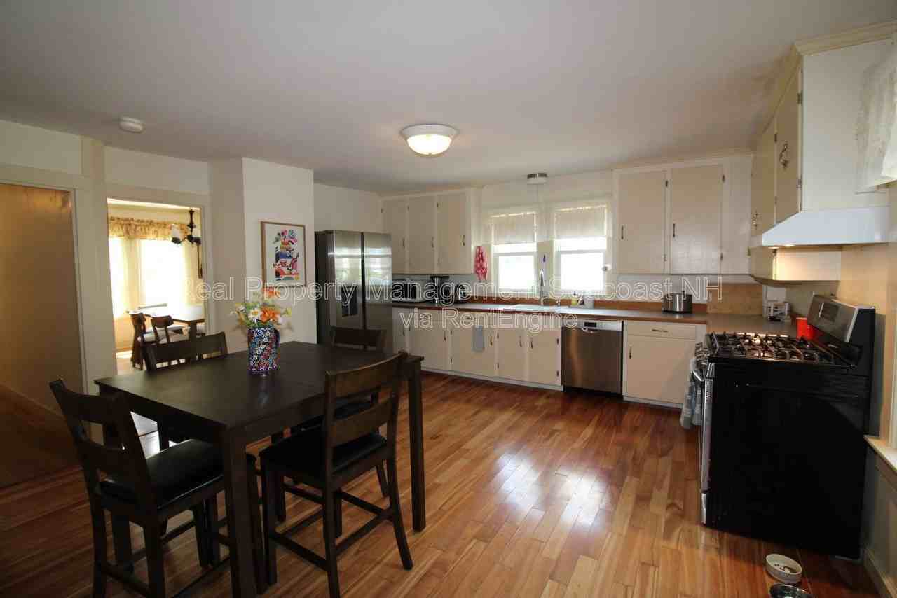 26 Green St - Photo 3 of 24