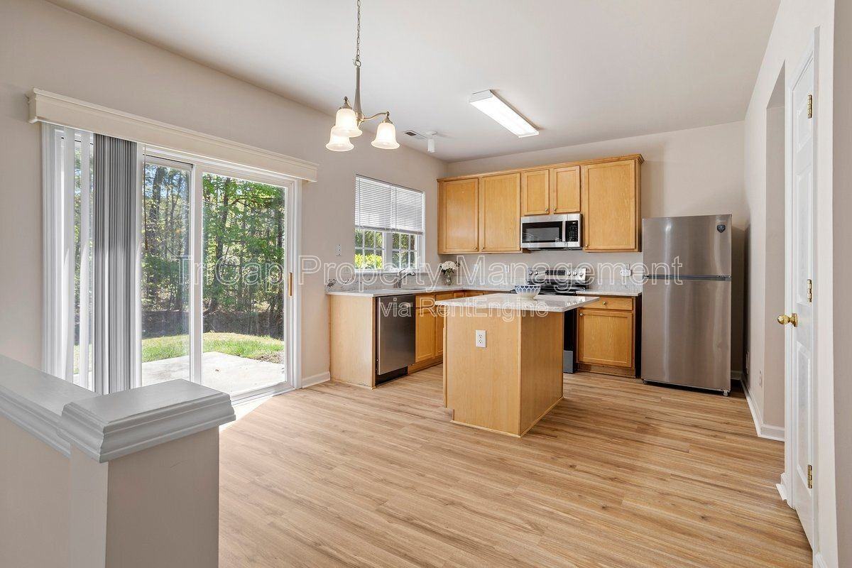 308 Willingham Rd - Photo 5 of 16