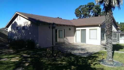 3540 Via Marina Ave - Photo 2 of 13