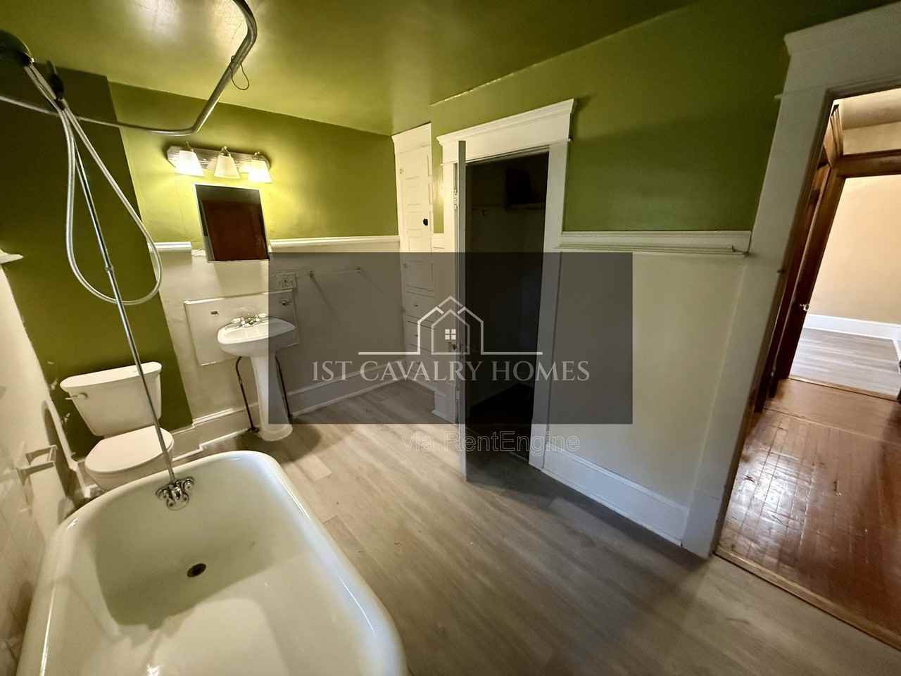 705 Hazel St #707 - Photo 5 of 12