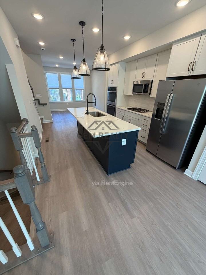 7231 Mountaineer Dr - Photo 6 of 37