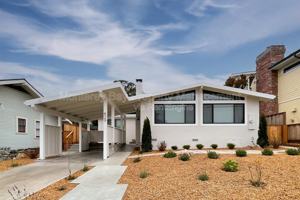 featured image of 829 Seapalm Ave